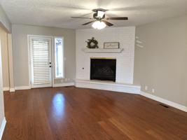 featured image of 424 Boulder Ct #0