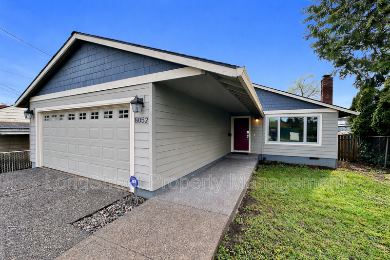 8052 Se 23rd Ave - Photo 2 of 24