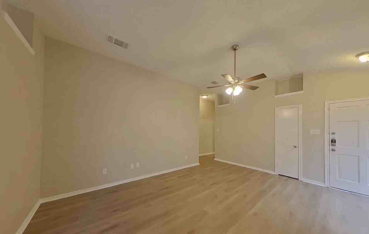 3085 Rustlewind Ln - Photo 2 of 16