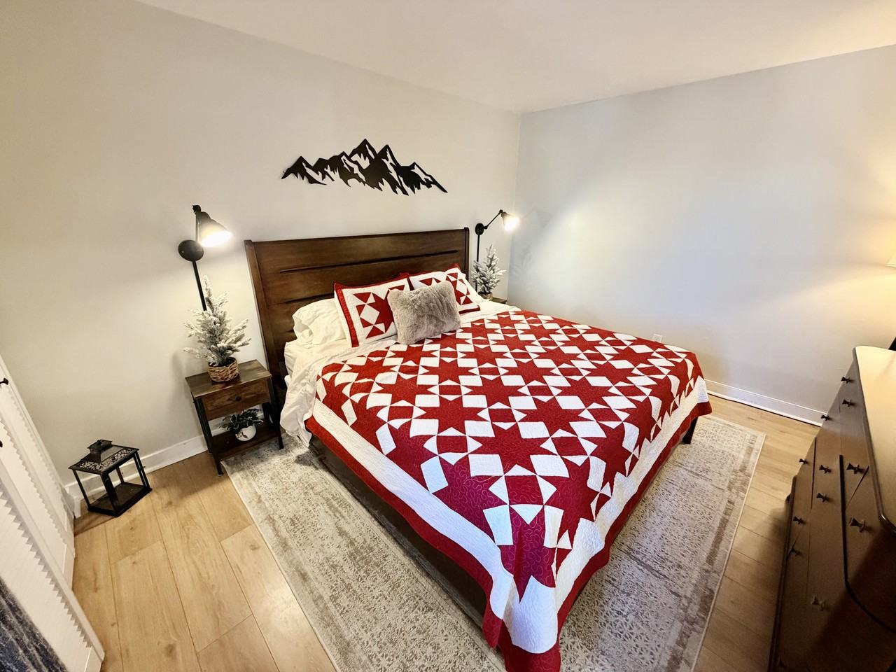 2240 Tanners Rdg - Photo 7 of 13