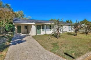 1950 Williams Dr - Photo 1 of 1