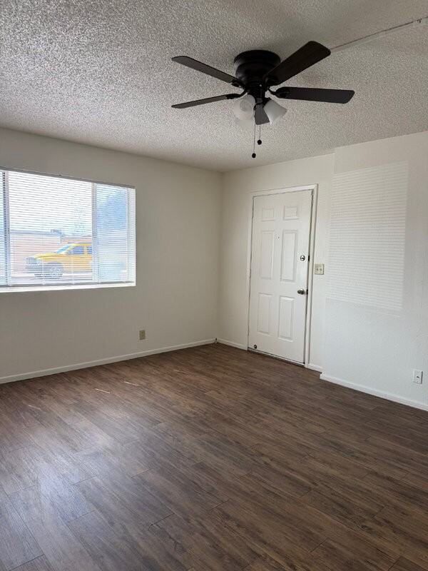 6740 E Dallas St - Photo 3 of 11
