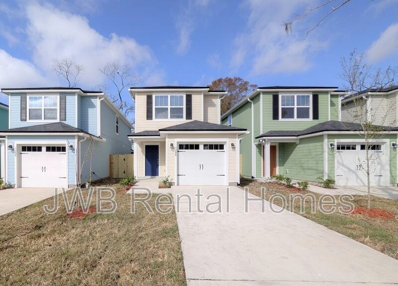 1286 Pangola Dr - Photo 2 of 19