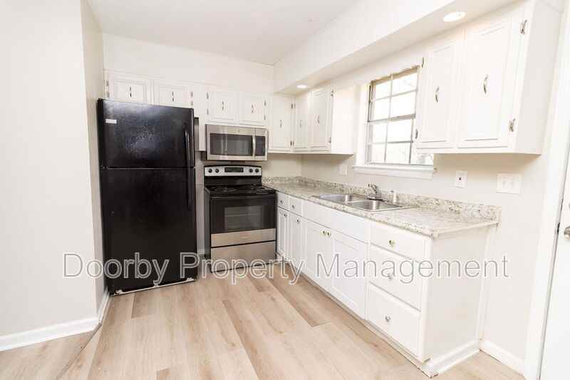 4690 Plaza Hills Ln #C - Photo 4 of 15