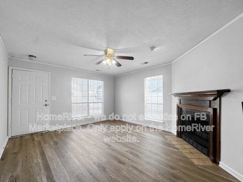 1174 Pin Oak Dr - Photo 5 of 17