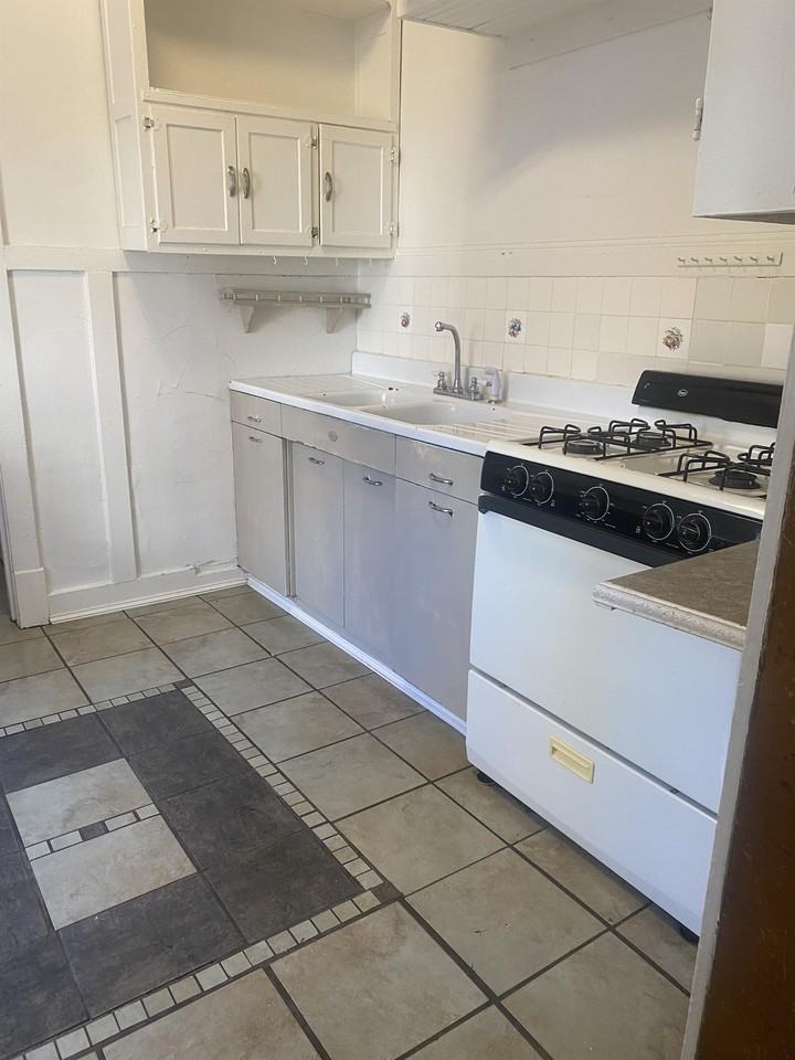 1112 South Fell Avenue1N #1N - Photo 4 of 17