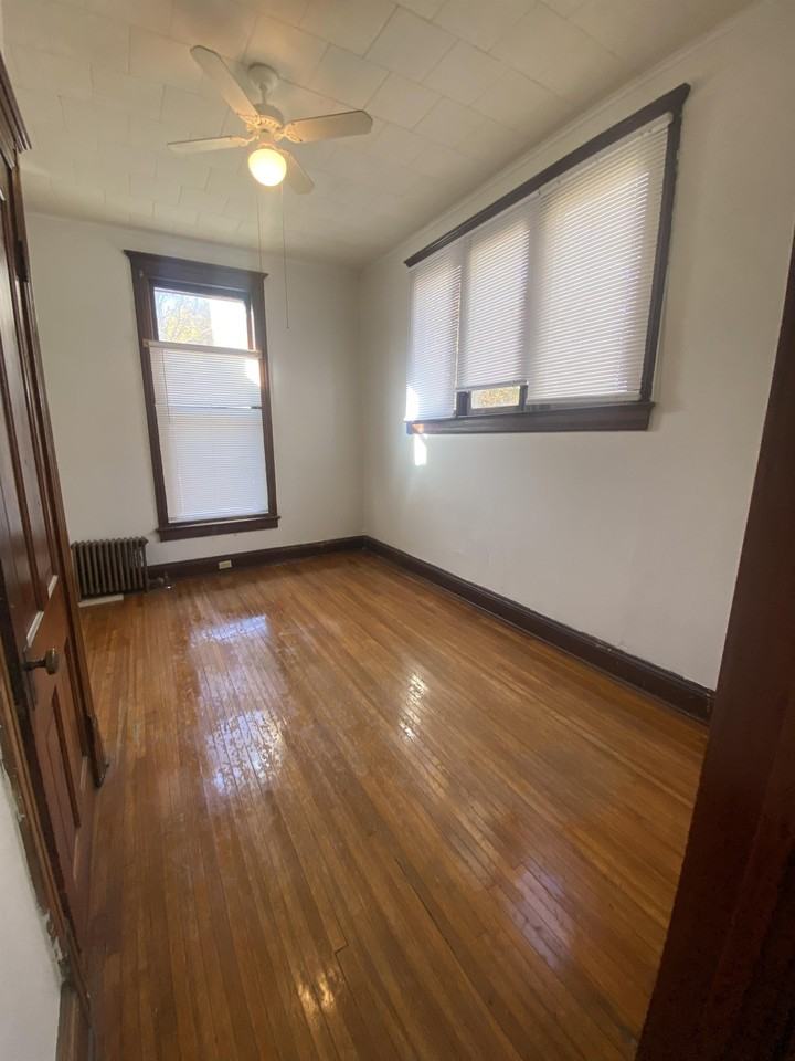 1112 South Fell Avenue1N #1N - Photo 7 of 17