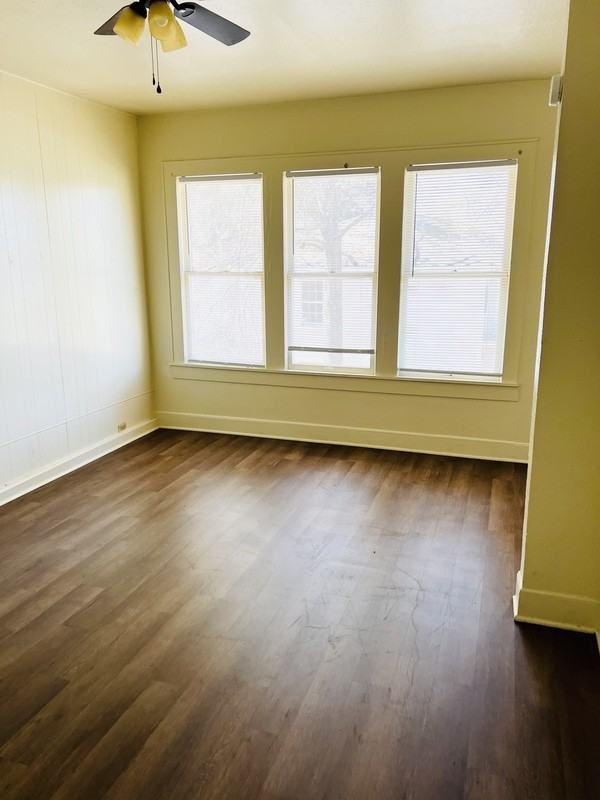 605 Merrick St #C - Photo 3 of 5