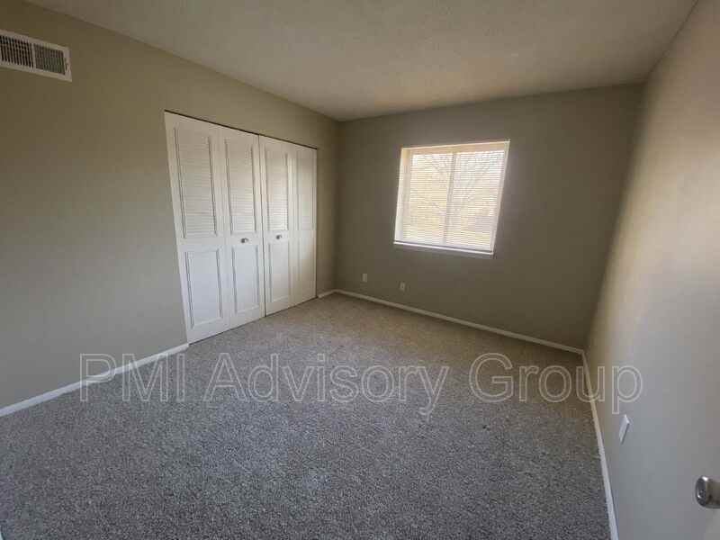 3101 Sw Macvicar Ave #102A - Photo 3 of 28