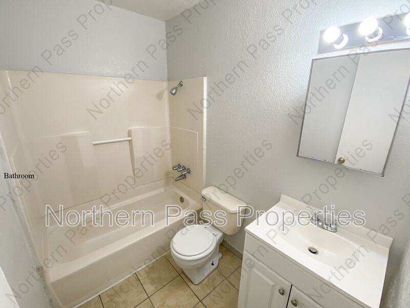 4700 Maxwell Ave #36 - Photo 7 of 10