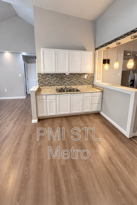 3678 Elsa Ave - Photo 3 of 10