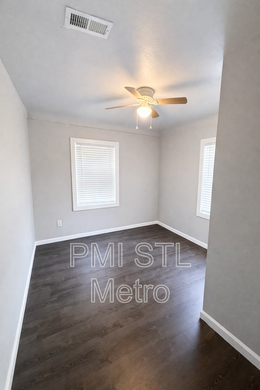 3678 Elsa Ave - Photo 7 of 10