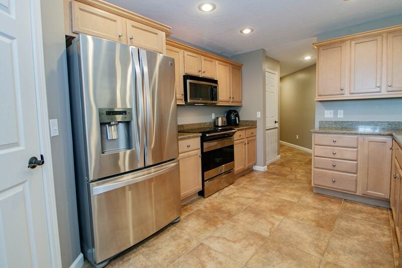 202 Breakers Bend Dr #3 - Photo 3 of 18