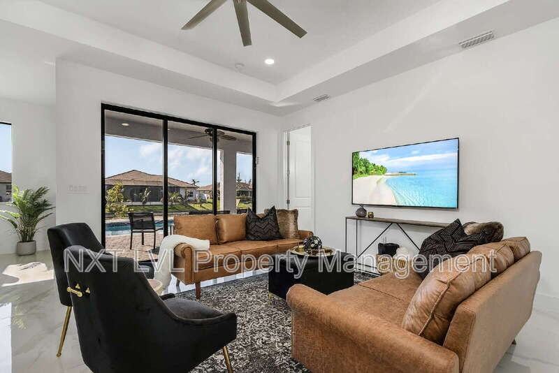 318 Se 15th Ter - Photo 5 of 30