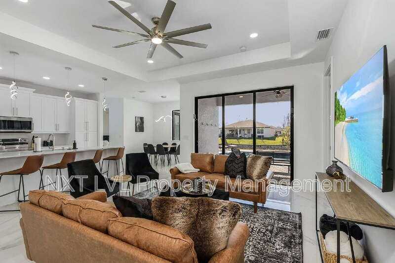 318 Se 15th Ter - Photo 7 of 30