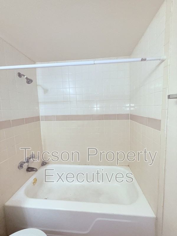 20 N Leonora Ave - Photo 7 of 23