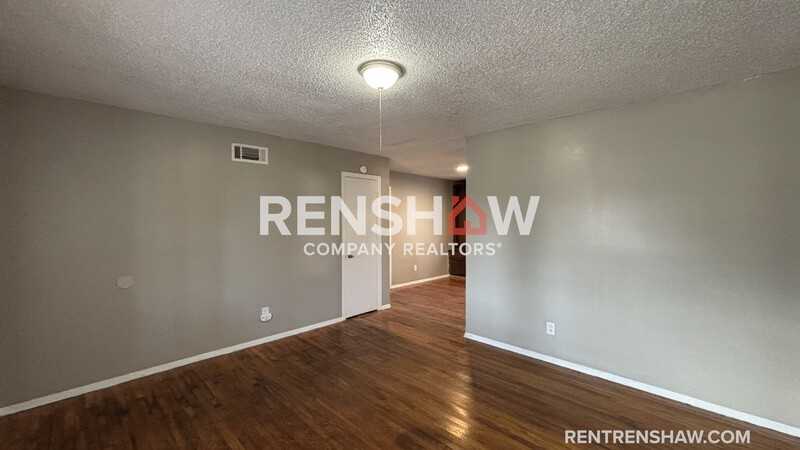 4694 Mccrory Ave - Photo 4 of 17