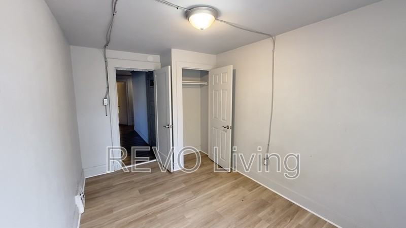 4585 Ryerson Cres #2 - Photo 7 of 10