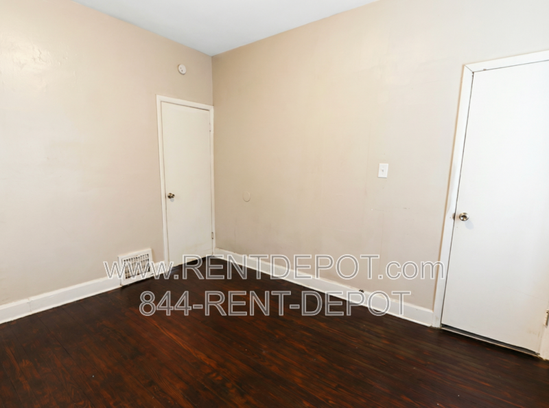 1501 Henning Ave - Photo 2 of 8