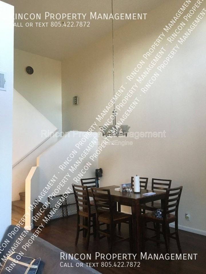 1138 Oyster Pl - Photo 2 of 10