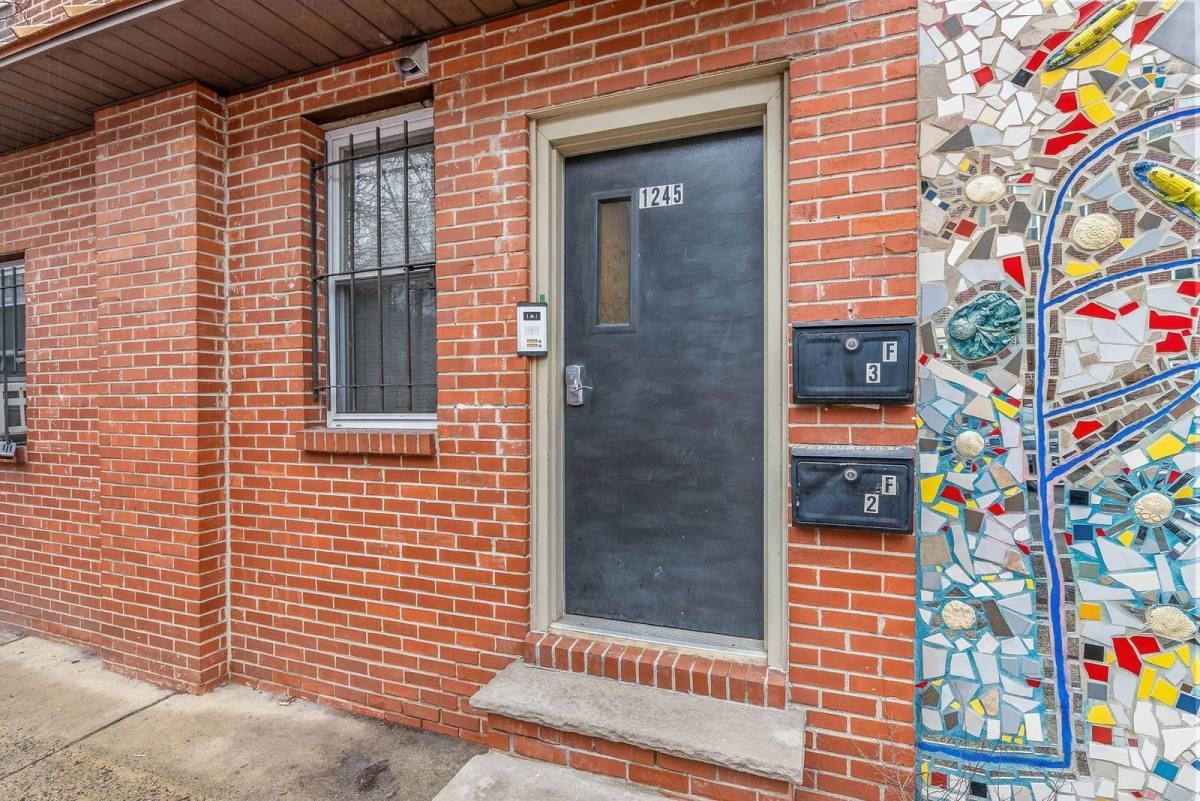 1183 S 13th St #3 - Photo 2 of 10