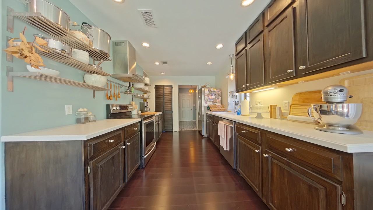 410 Spanish Moss Trl - Photo 7 of 15