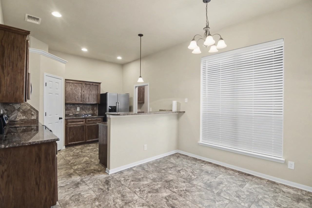 6503 Morganite Ln - Photo 6 of 17