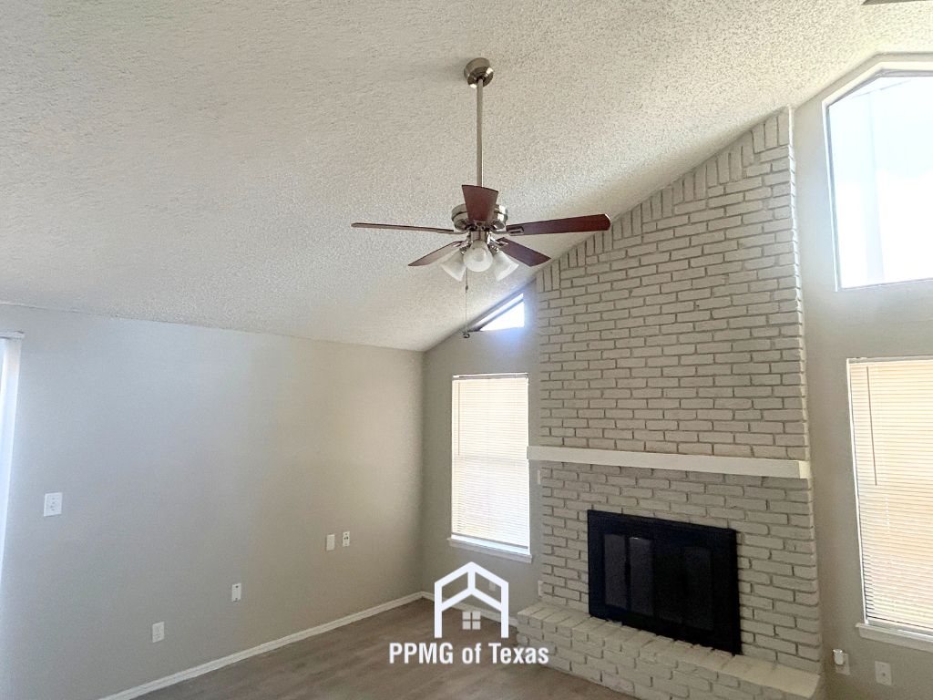 12909 E 28th Pl - Photo 3 of 17
