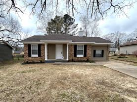 210 Lonsdale Cir - Photo 1 of 1