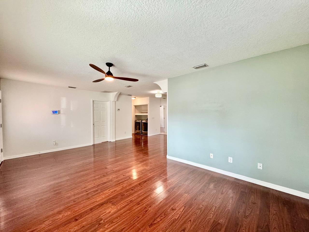 809 W Hiawatha St - Photo 7 of 35