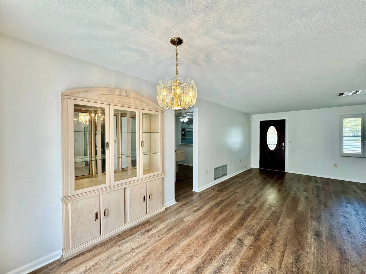 1145 Stewart Dr - Photo 7 of 32