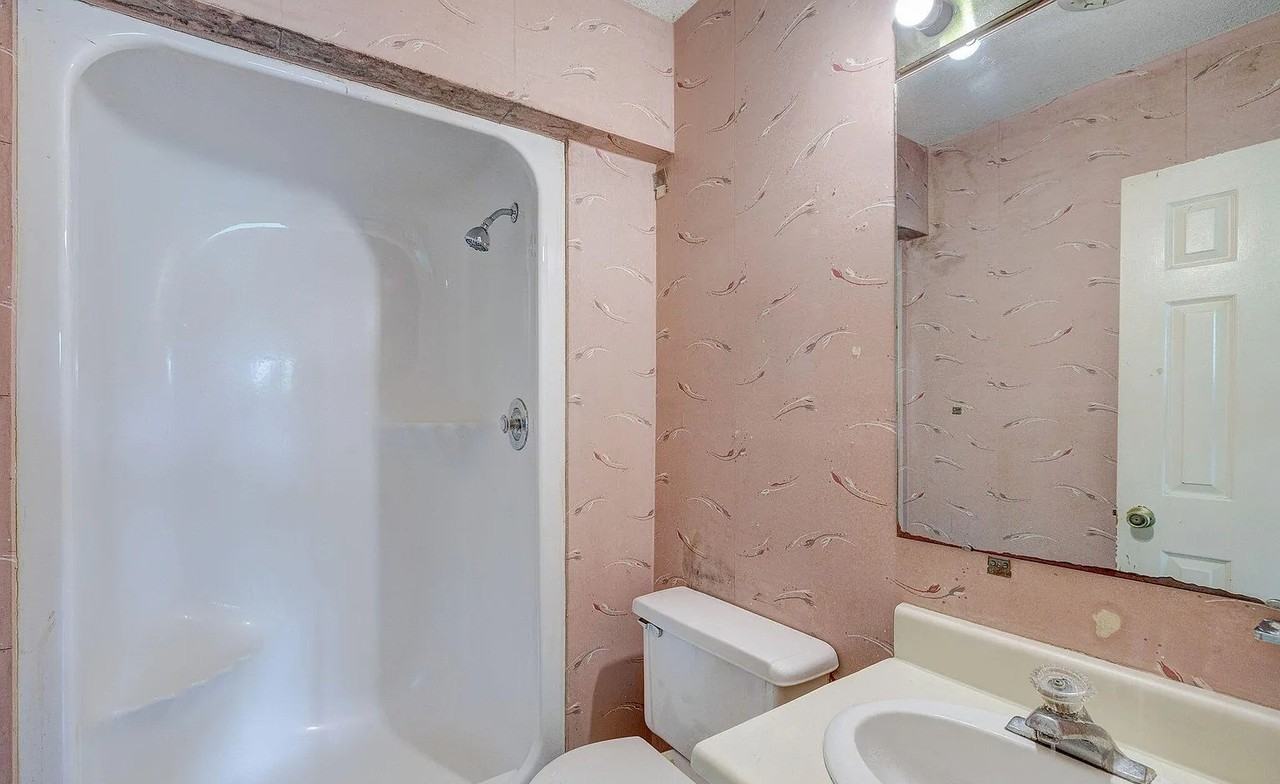 4153 Spirea Dr - Photo 7 of 9