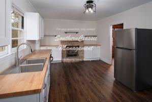 featured image of 1614 Pine Valley Rd