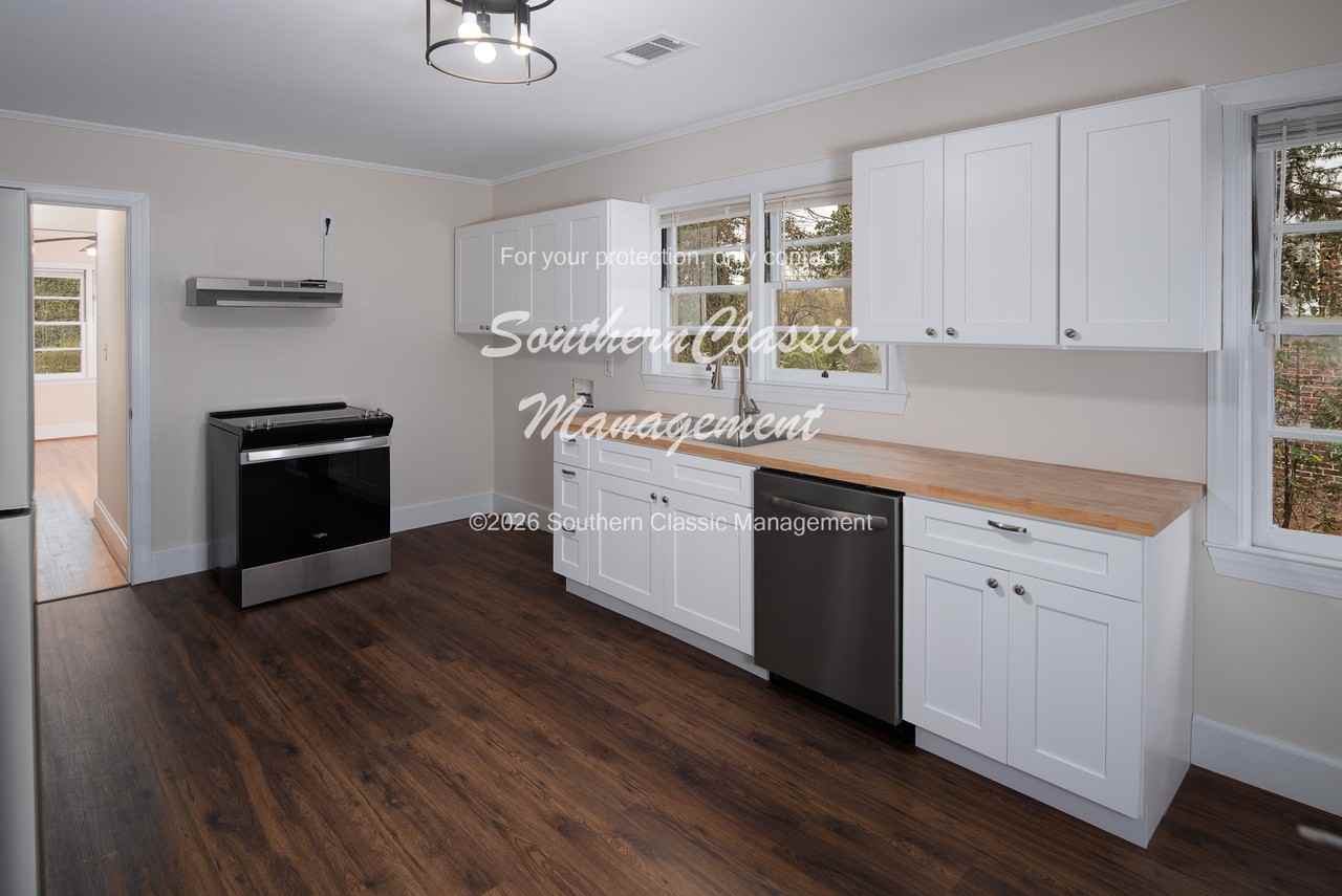 1614 Pine Valley Rd - Photo 2 of 21