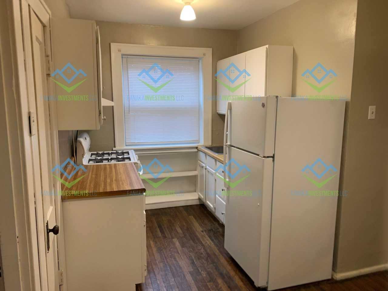 5037 Alaska Ave #2NORTH - Photo 6 of 13