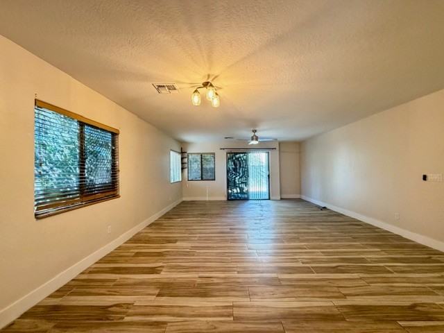 7224 S 37th Gln - Photo 3 of 20