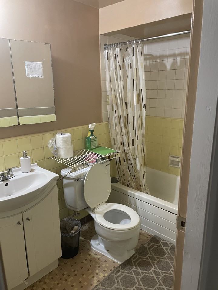 1842 63rd Ave W #B2 - Photo 7 of 7