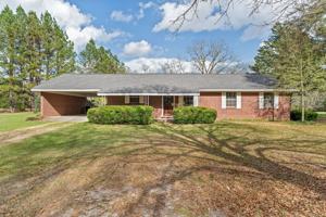 featured image of 440 Peps Point Rd