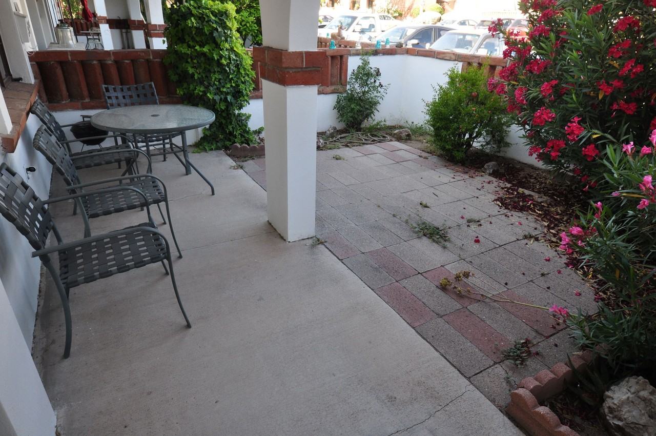 303 S Paseo Lobo #A - Photo 4 of 10