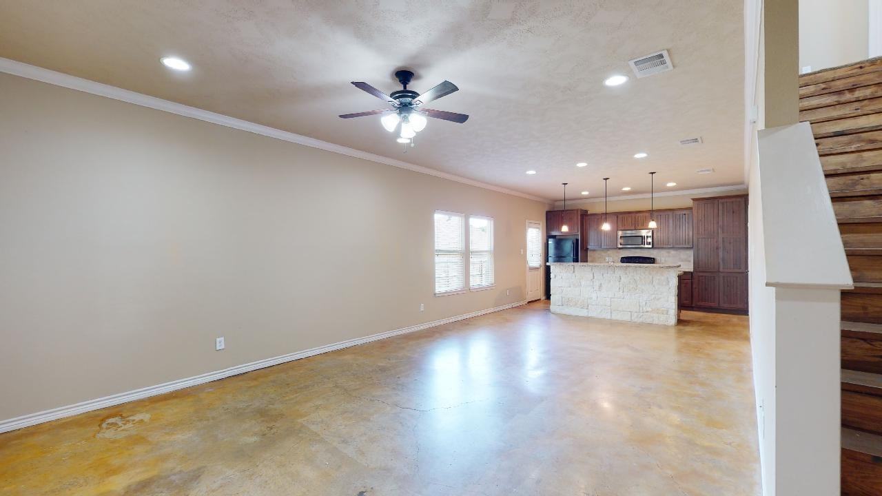 3402 Cullen Trl - Photo 2 of 29