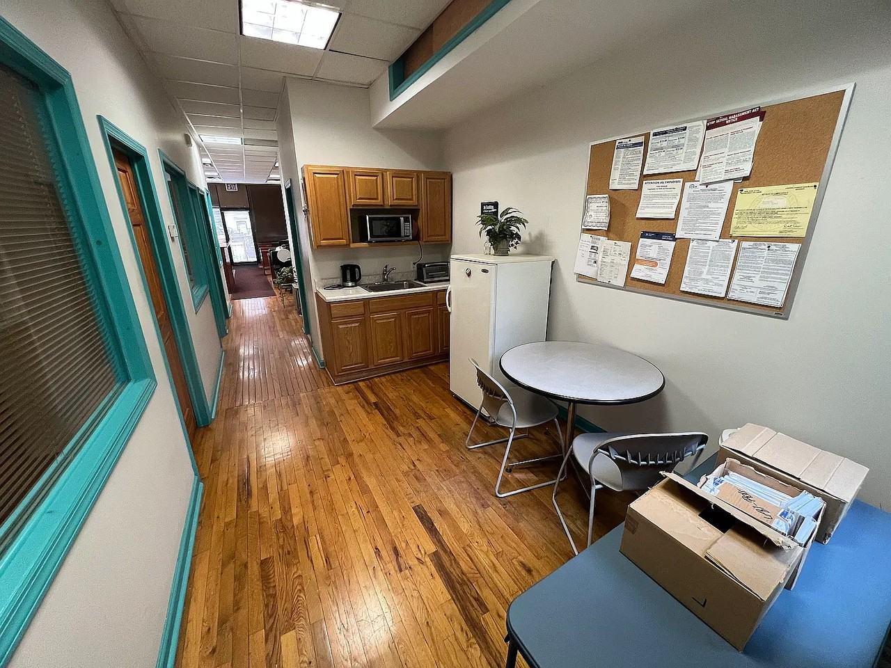 481 Rogers Ave - Photo 5 of 7