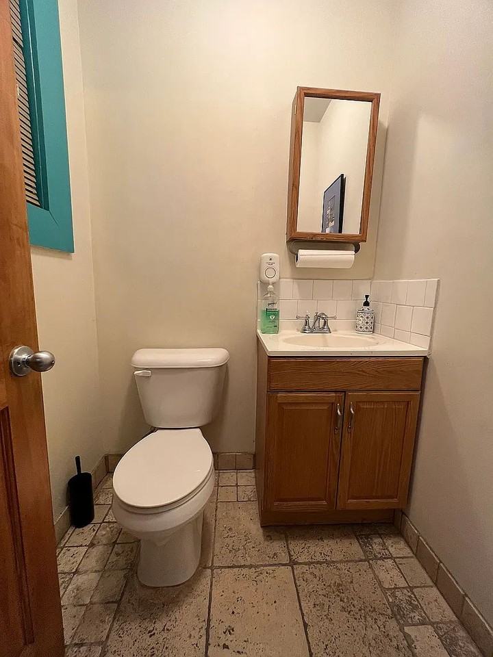 481 Rogers Ave - Photo 7 of 7