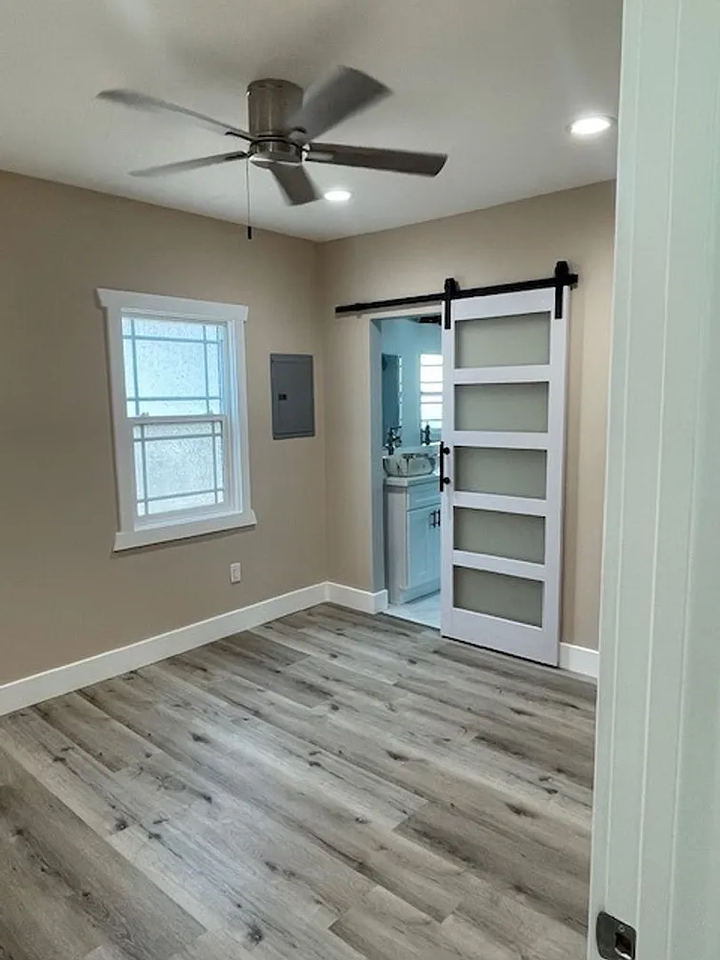 121 Turquoise Ave - Photo 7 of 13