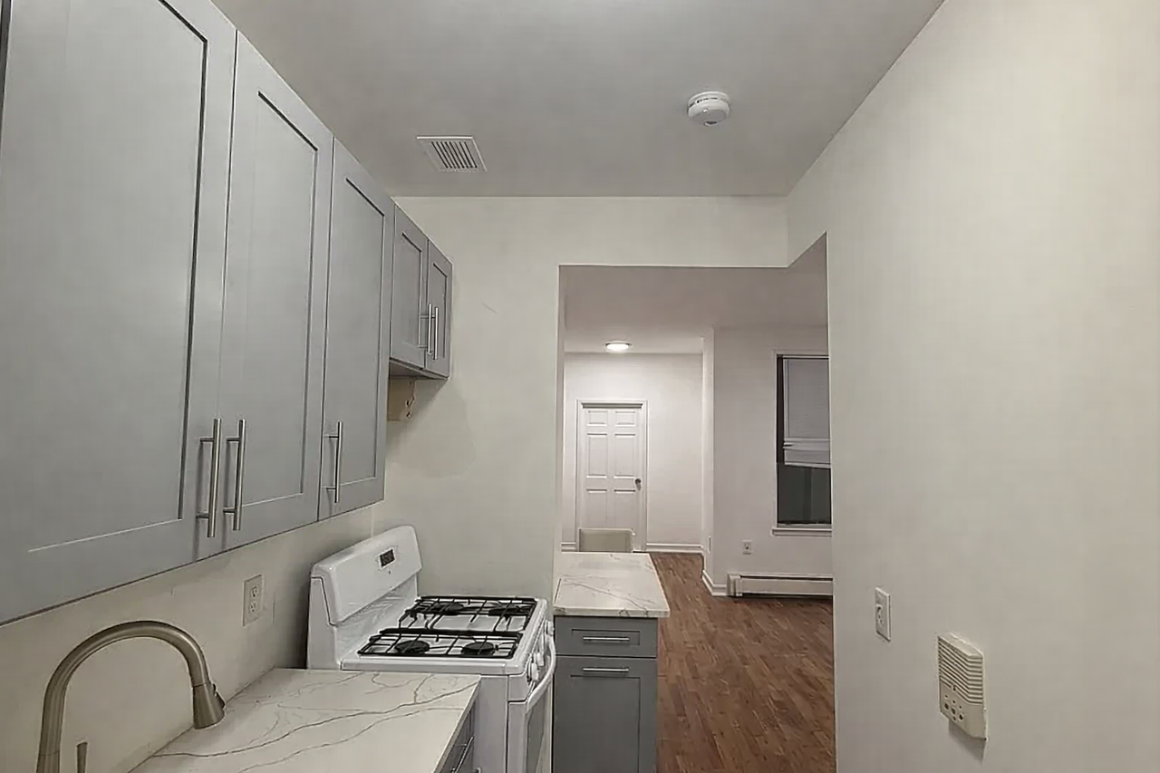 115 W 111th St #1 - Photo 3 of 5