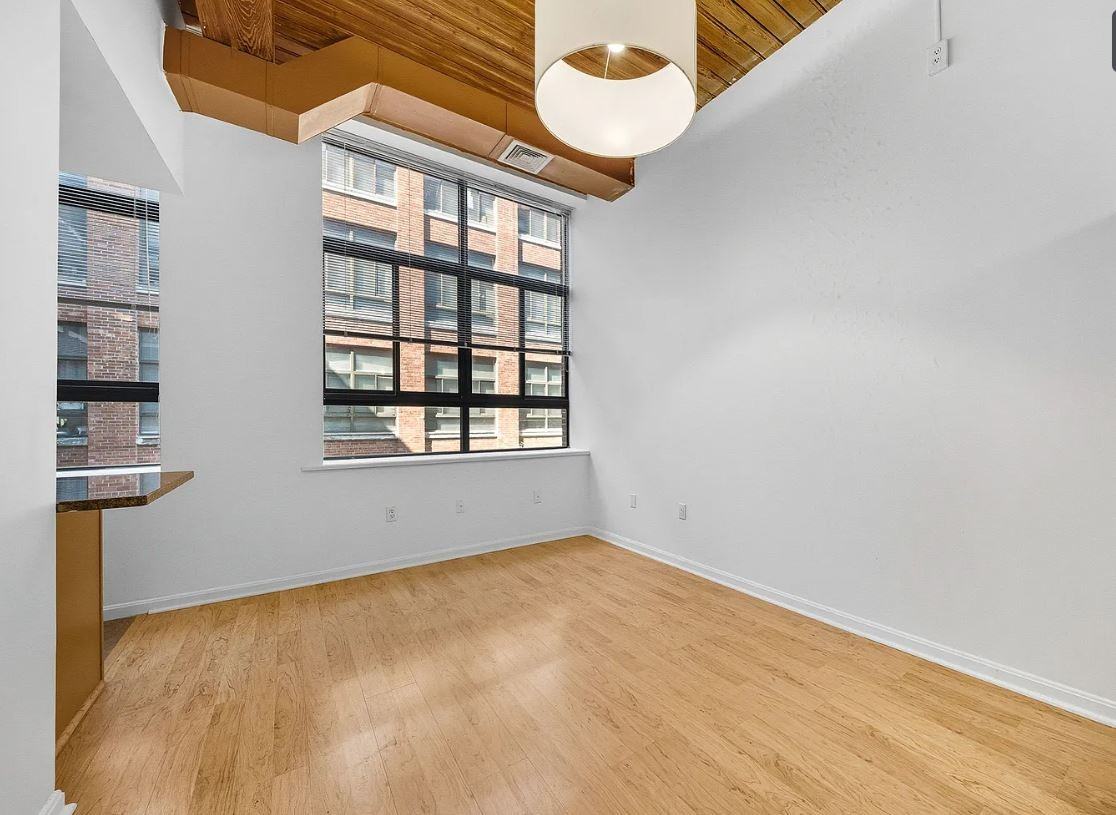 10 Linwood St - Photo 7 of 11