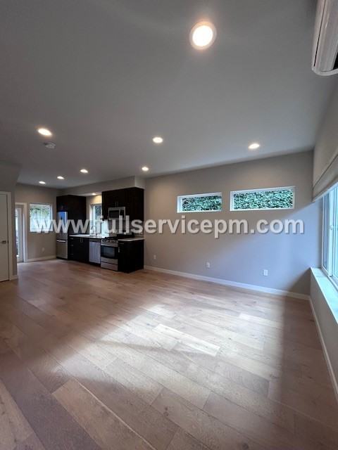 3664 Courtland Pl S - Photo 3 of 45