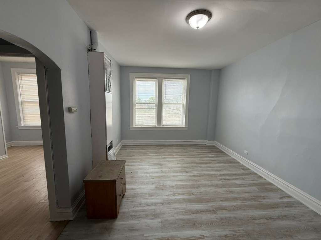5960 W Roosevelt Rd #5 - Photo 4 of 35