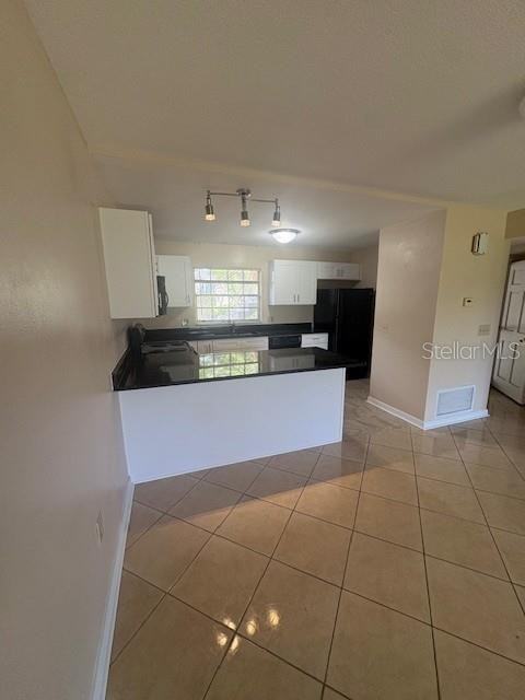 69 Country Club Dr - Photo 4 of 29