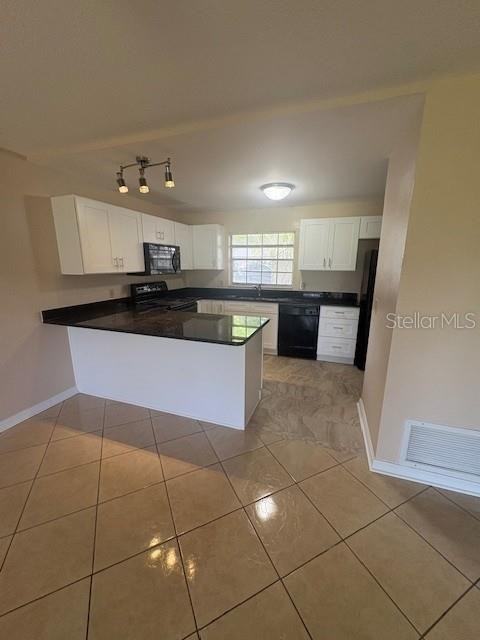 69 Country Club Dr - Photo 5 of 29