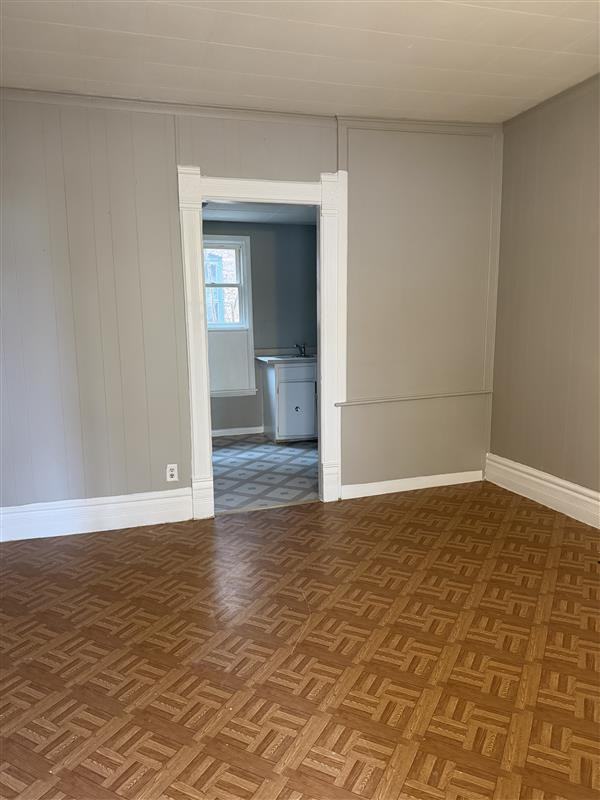 416 S Van Buren Ave #B - Photo 3 of 5